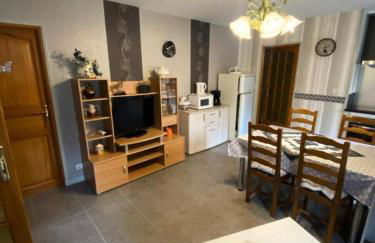 Gîte de France à Lissac sur Couze 3 épis - Gîte de France 4 personnes MAE-6524 - Foto 24