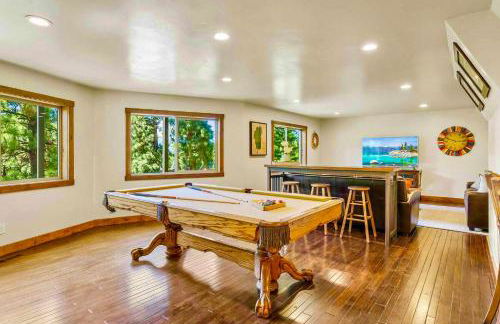 LX33 Lake Tahoe Villa with Gameroom Hot tub Sauna - Foto 13
