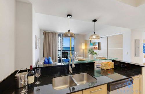 Beachfront Resort - Pool - Ocean View Balcony- Gym - Foto 16