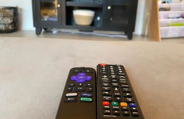 Cozy Family-Friendly home w/ fenced-in backyard - Foto 6