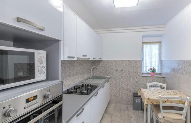 Comfortable Apartment in Umag With Parking Space - Photo 25