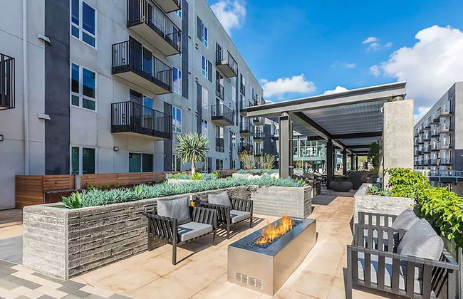 Stylish 2BR Near Dodgers Stadium by Oneluxstay - Foto 54