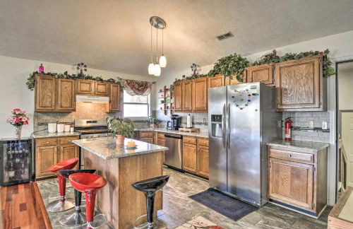 Gloucester Retreat with Backyard Oasis and Pier! - Foto 2