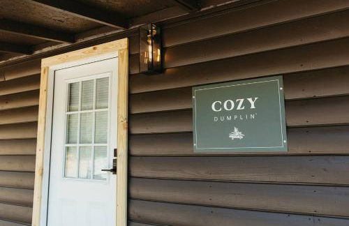 "Cozy Dumplin" - Warm & Modern Stay in RRG/Auxier - Foto 6