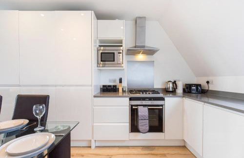 Stunning Top Floor Apartment 3 Bedrooms Heart of London - Foto 8