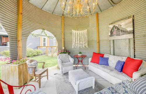 City Girl Farmhouse in Hudsonville with Hot Tub - Foto 2