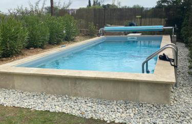 STUDIO Havre de paix au pont du gard Piscine et Jacuzzi chez Valerie Payre - Foto 3