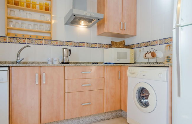 Rotonda VI 351 in Conil de la Frontera - Photo 9