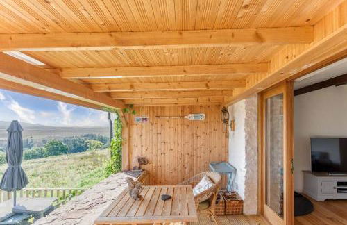 The Old Barn - cottage with spectacular lake view - Foto 7