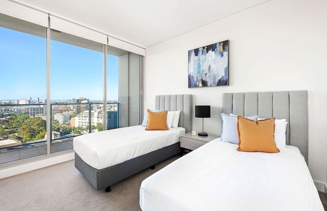 The Alta Apartments by Urban Rest - Photo 2