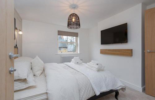 Luxurious renovated cottage with log burner - Photo 7