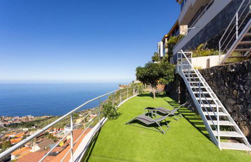 Sunset Horizon Spa Retreat by Eden Rentals - Foto 57