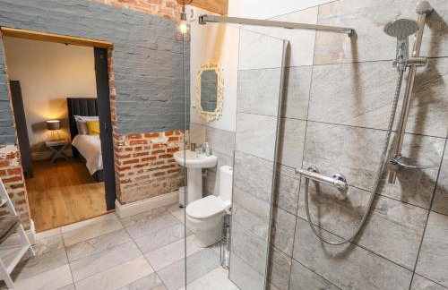 Little Owl - Foto 22