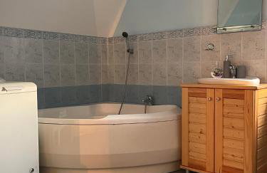 Zakątek na skraju lasu - Foto 22