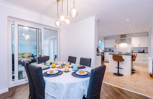 Kinship House by YourStays - Stunning Holiday Home in the Suburbs - Foto 20