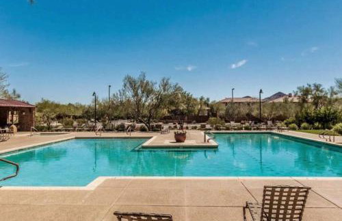 Phoenix Home with heated pool, desert views & hot tub - Foto 31