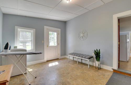 Lakefront Retreat with Shared Dock and Fire Pit! - Foto 23