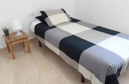 Alt Penedes, terra de vinya, sol, aigua i muntanya - Foto 41