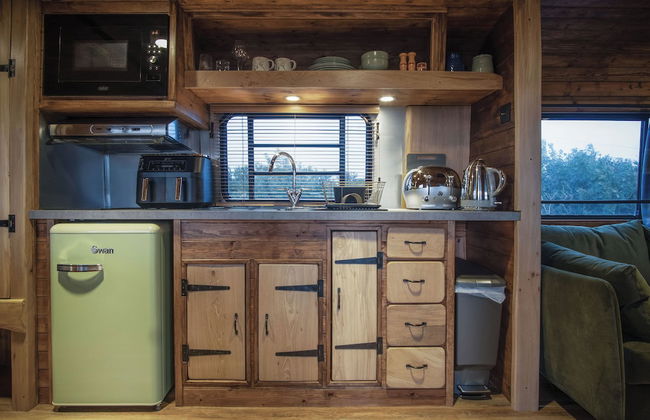 American Airstream - Blossom Farm - Tiers Cross - Foto 8