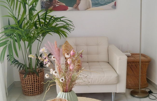 Relaxed Retreat With Pool - Photo 14