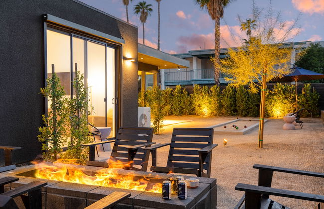 Blackhaus Suites by AvantStay – Modern Comfort in Downtown Palm Springs - Foto 12