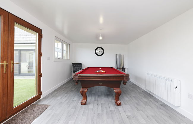 JOIVY Luxurious & Spacious 3Br House With A Hot Tub - Foto 35