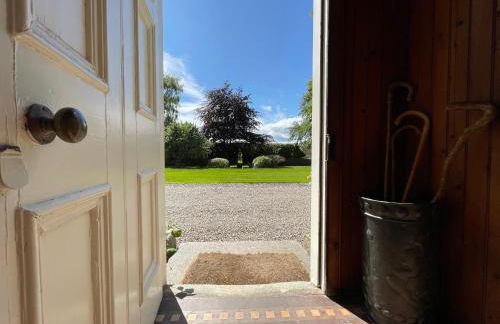 Balloan House - Photo 21