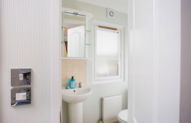 2-bed Cottage With Hot Tub at Loch Achilty, Nc500 - Foto 21