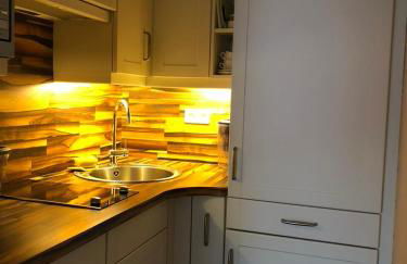 Green Caroline - Photo 15