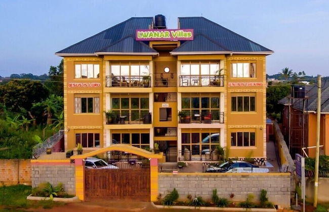 Lwanar Villas and Apartments - Foto 1