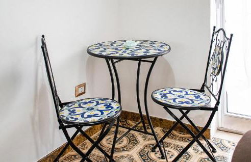 2 Bedroom Beautiful Home In Torrenova - Foto 4