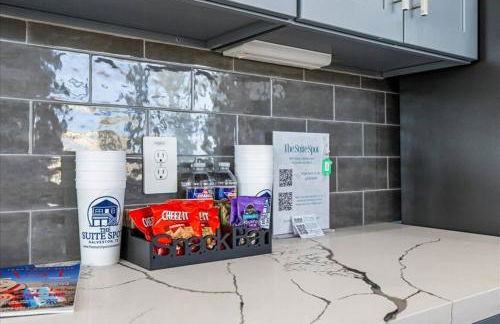 The Suite Spot | The Palm Beach - Photo 57