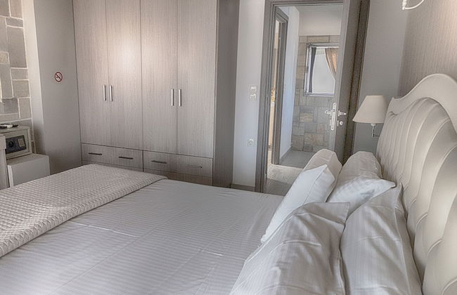 Alexandros Villa - Photo 14