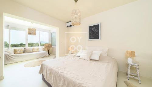 Villa Tutti sur Mer - boho style - private heated pool - mountain views - by Oyoostays - Foto 3