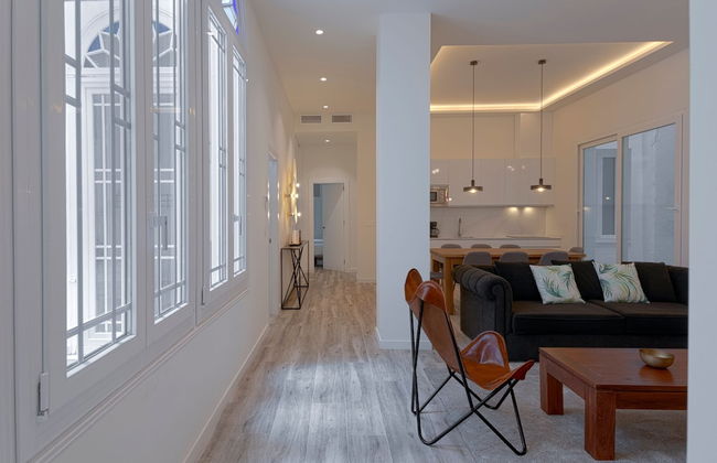 Fresh Velazquez Apartments - Photo 5