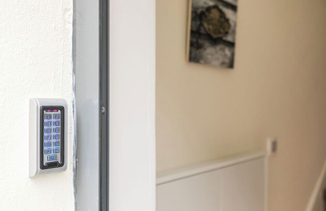 Apartamento A Francos Artist Painting 1 - Foto 13