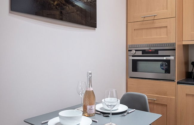 Contemporary One Bedroom Apartment Close To All Amenities In Conservation Area - Foto 14