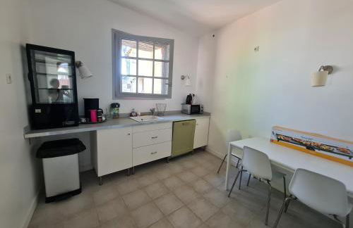 Gîte de la Mignonerie du Château de Jallanges pour 19 personnes avec 4 ou 7 chambres - Foto 20