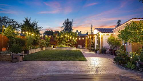 Relax in a Gorgeous 6 Person Quaint Home - Foto 5, Garden view