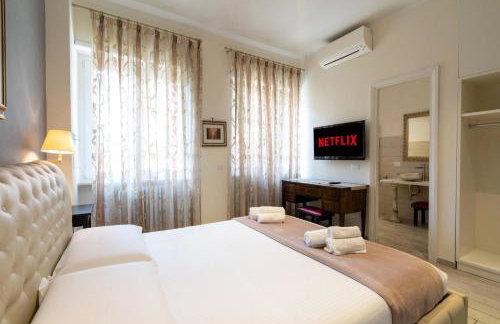 Vatican City Historic Center -Luxury Flat with Garden and Private Parking - Foto 15