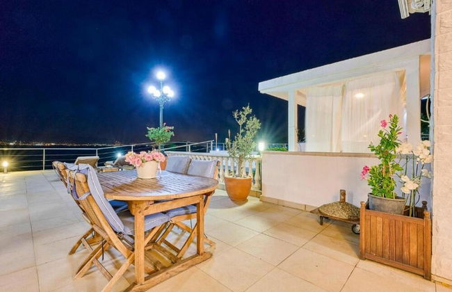 Sea Breeze Residence Villa by the Sea With Pool - Foto 19