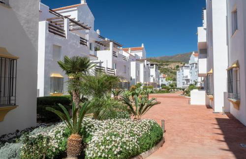 2275-Superb new apt on Valle Romano, golf view - Photo 33