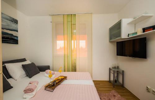 Paeninsula Studio Apartment - Photo 7