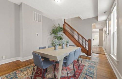 Chic 6BR Retreat:10 beds 3.5 Baths for Groups*ste - Foto 7