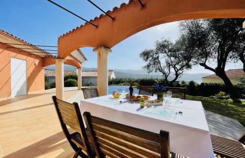 Superbe villa avec piscine vue mer, proche plage et Porticcio - Foto 13