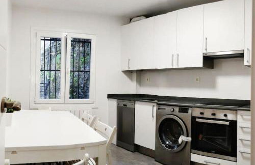 Casco Viejo 5 min, 3 HABITACIONES ,MODERNO,Garaje - Foto 2