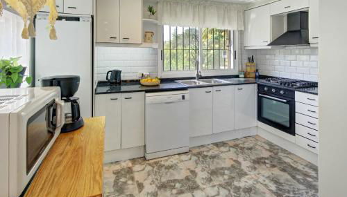 VILLA ROSSELLÓ with private pool - Foto 5