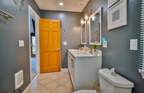 Waterfront luxury w-beach resort-pool-golf-tennis-fishing & views! - Foto 35