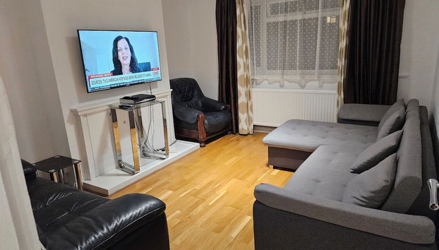 Mitcham Junction - 2 Bed Apartment - Sleeps 6 - Foto 2, Imagen principal