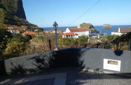 Holiday Home in Porto da Cruz With Garden - Foto 46